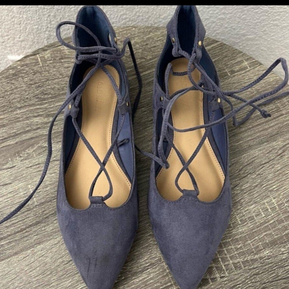 Women's Vintage, "Old Navy" Suede, Blue Lace-Up Flats. 7